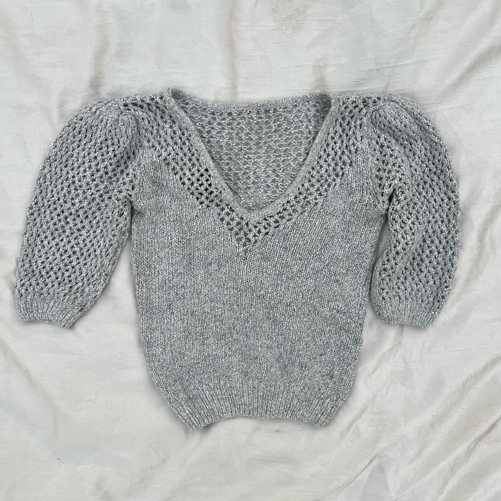Candor Vintage Gray Glitter Knit Crop Sweater
